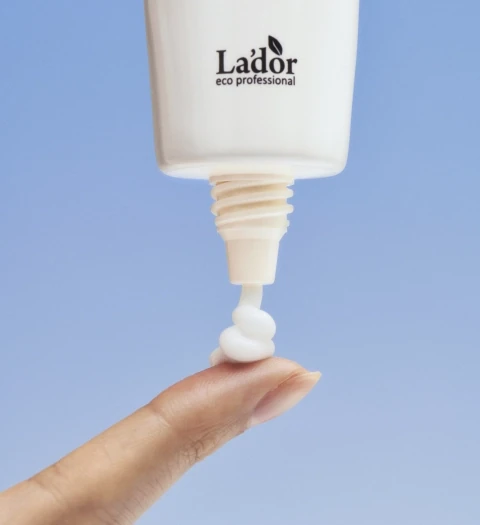 LADOR Hand Cream Mimosa 50 ml