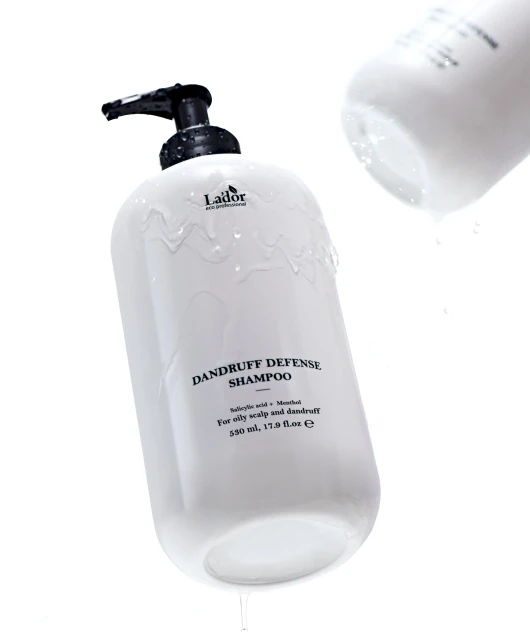 Lador Dandruff Defense Shampoo 530 ml