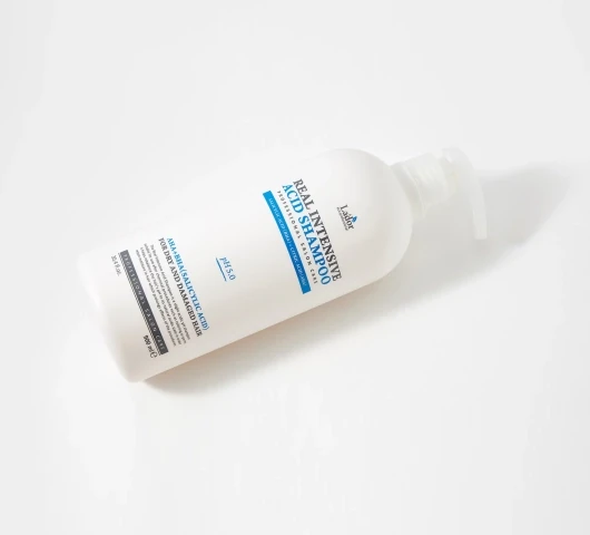 Lador Real Intensive Acid Shampoo 900 мл