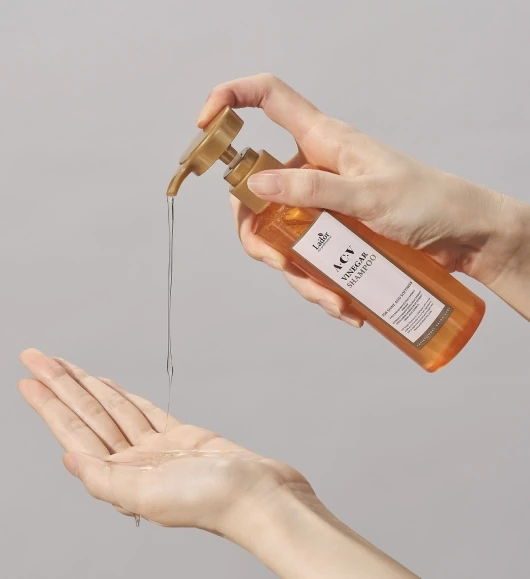 Lador ACV Apple Vinegar Shampoo 430 мл