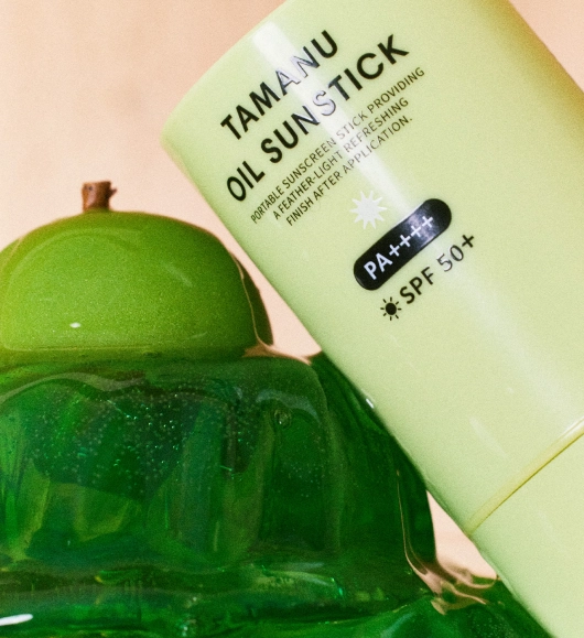 Lador Tamanu Oil Sunstick SPF50+ PA++++ 21 г